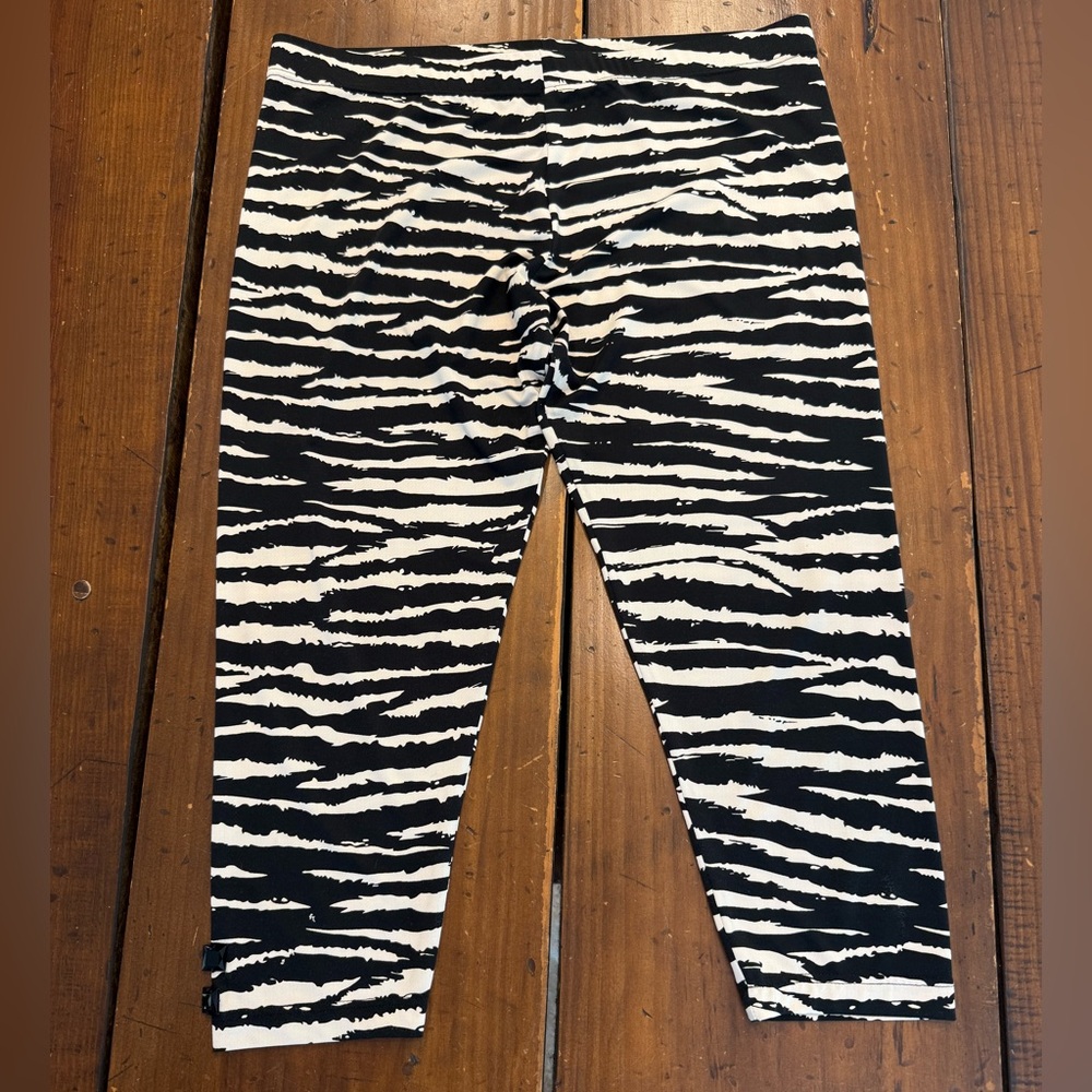 Isabell Capri Leggings